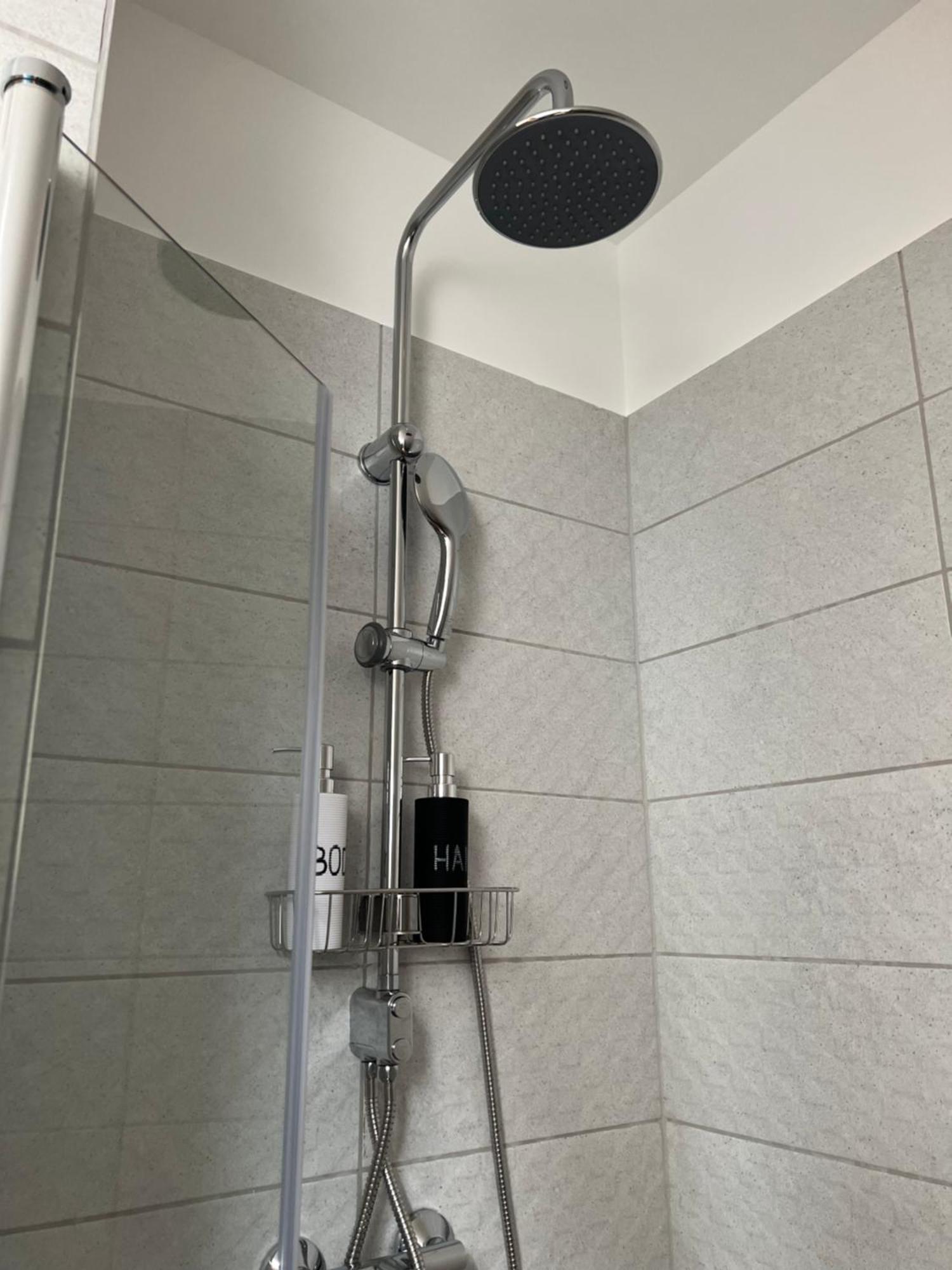 Monbuhim Comfort Veszprém Esterno foto