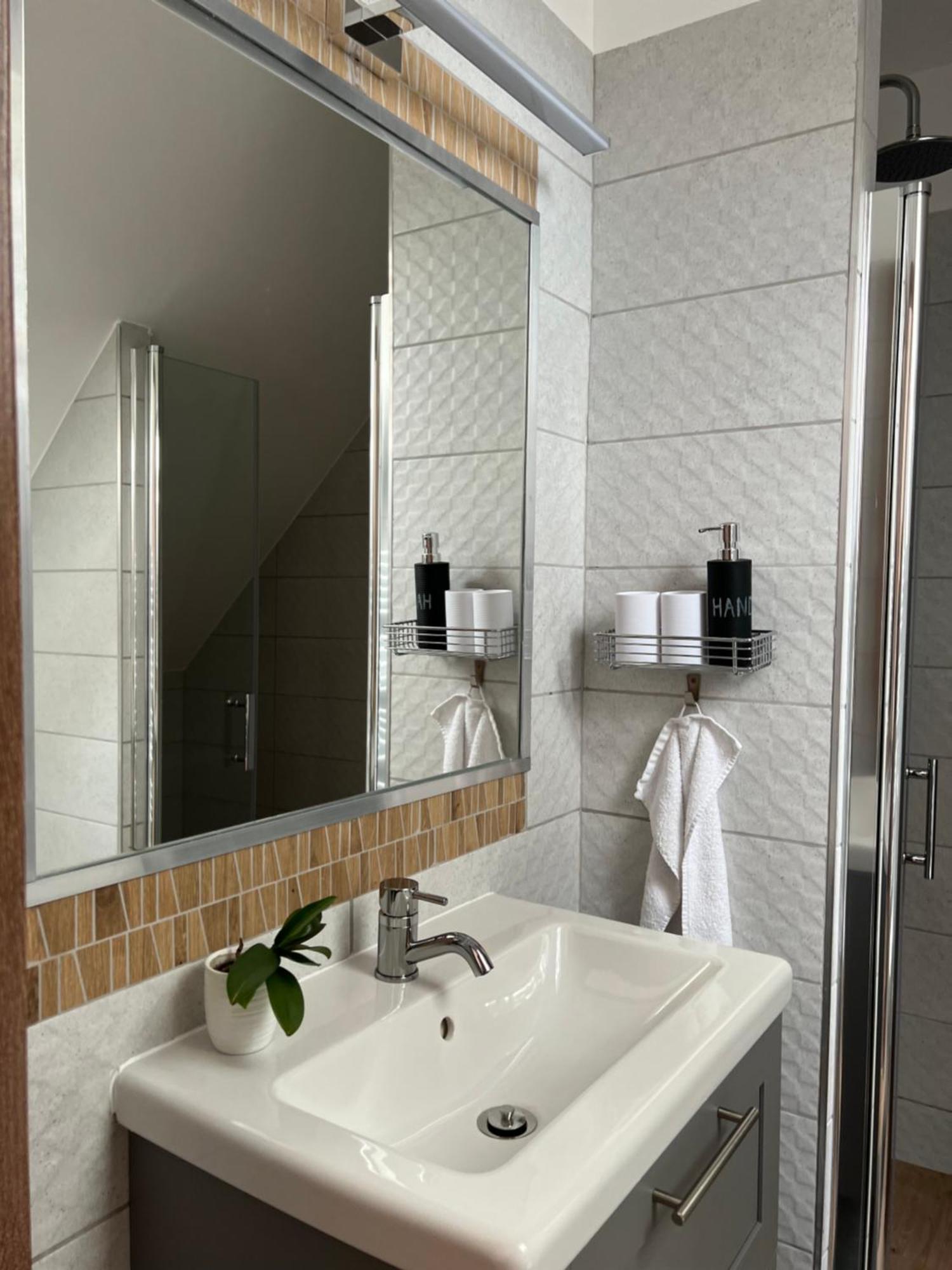 Monbuhim Comfort Veszprém Esterno foto
