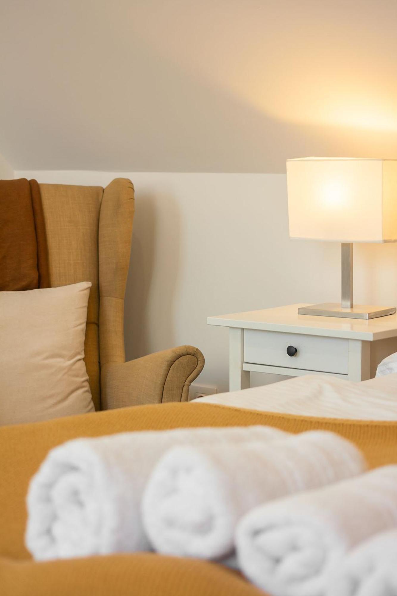 Monbuhim Comfort Veszprém Esterno foto
