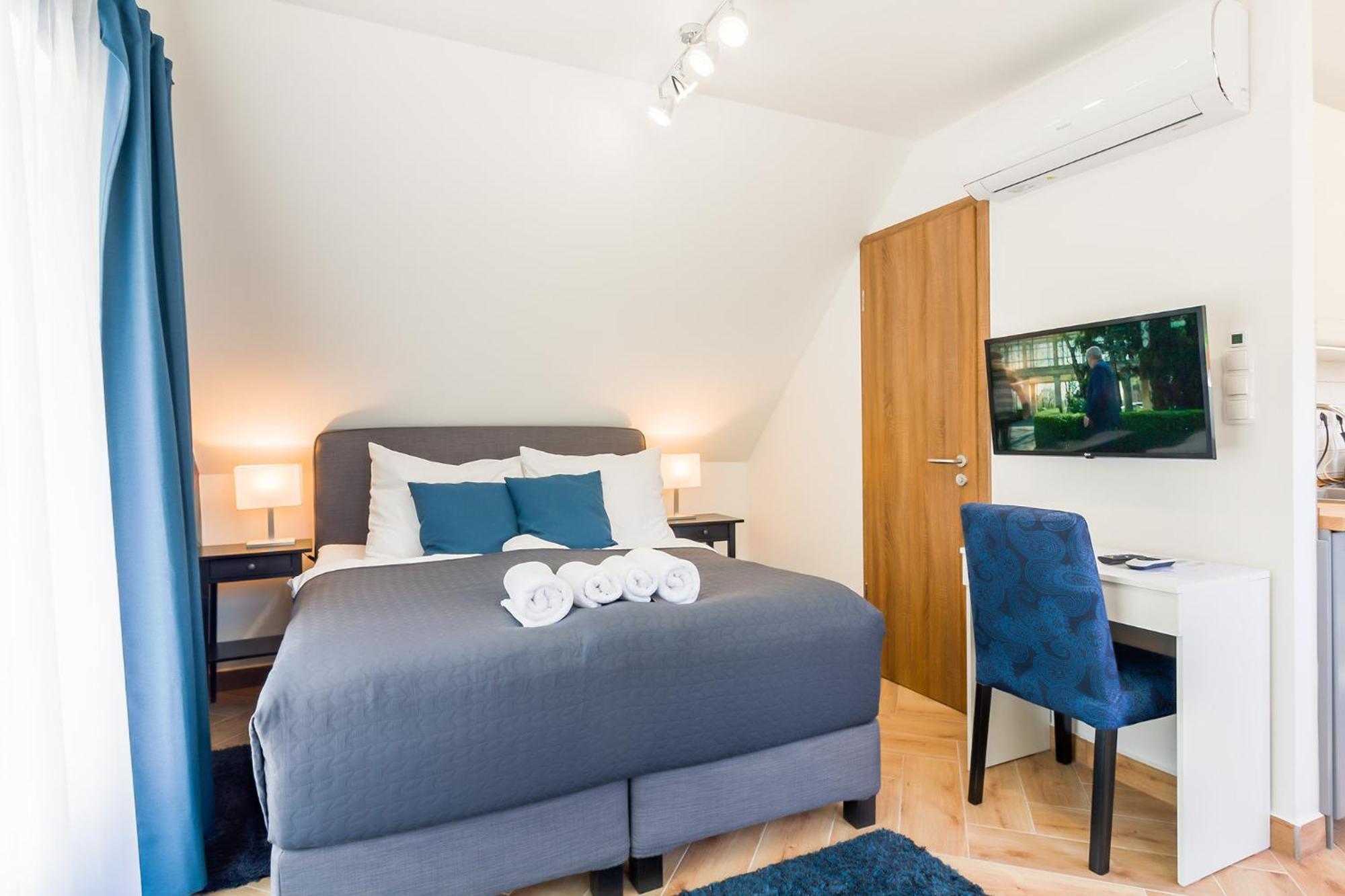 Monbuhim Comfort Veszprém Esterno foto