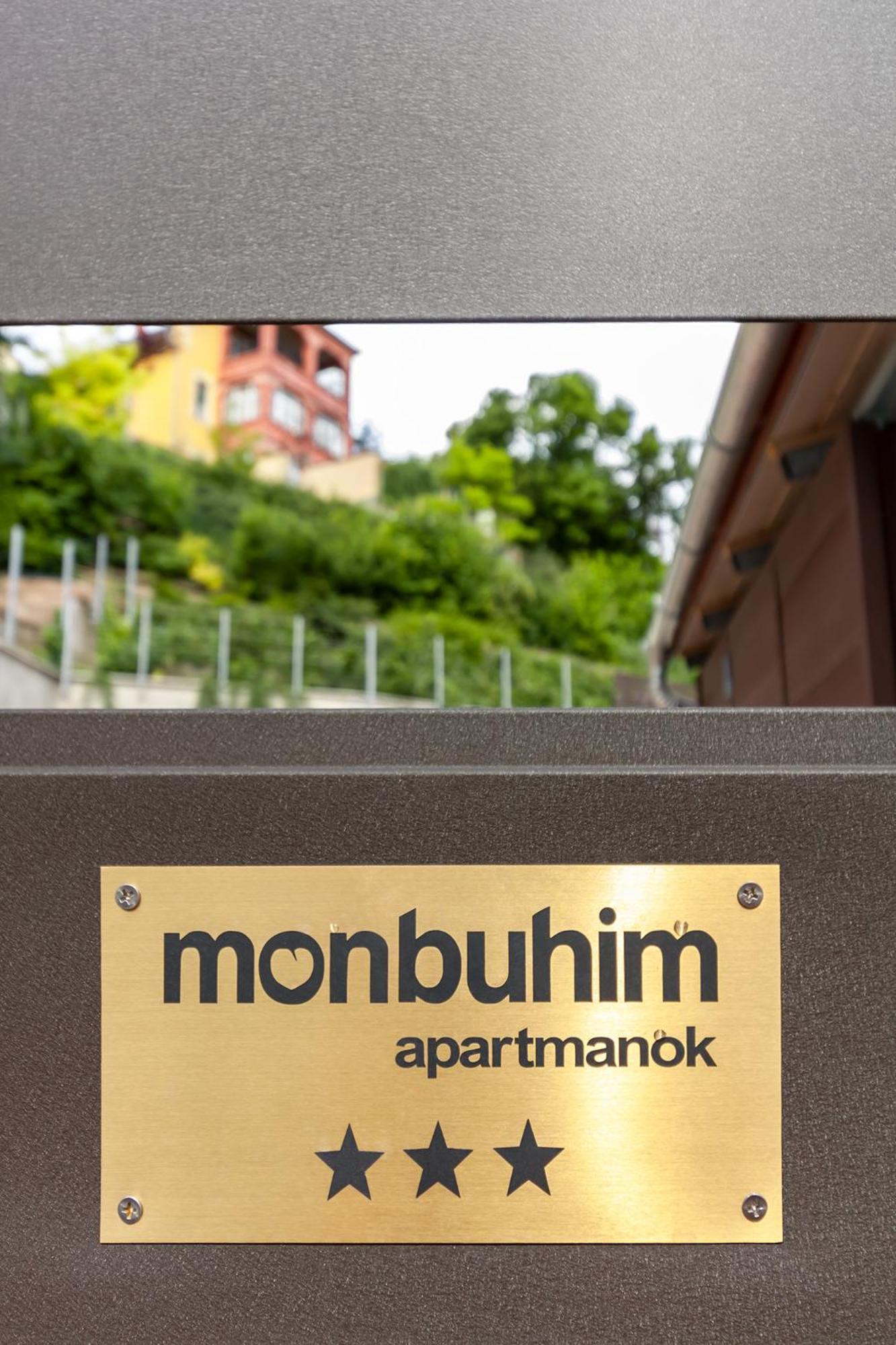 Monbuhim Comfort Veszprém Esterno foto
